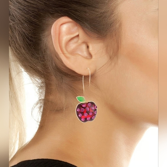 Betsey Johnson Sparkly Red Apple Goldtone Drop Earrings - Picture 1 of 7